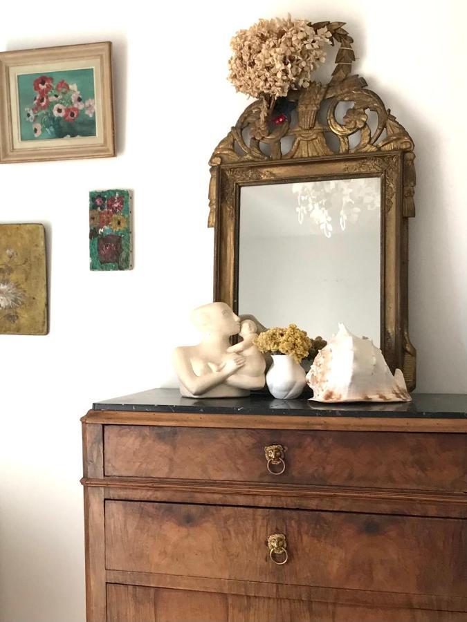 לונל Chambres D'Hotes Dans Une Maison D'Artiste מראה חיצוני תמונה
